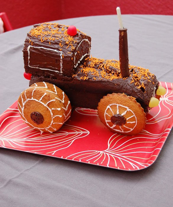 Kids Birthday Cakes | Personalized Birthday Cake | Birthday Cake For Boy