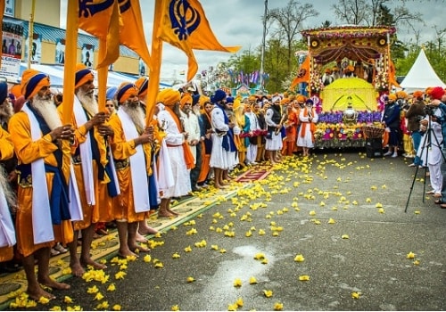 Participate in Nagar Kirtan