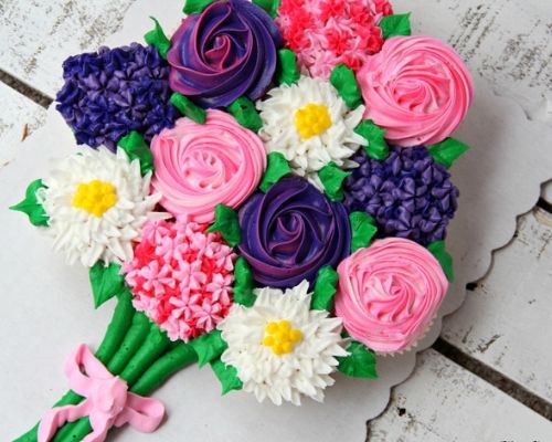 flower bouquet cake