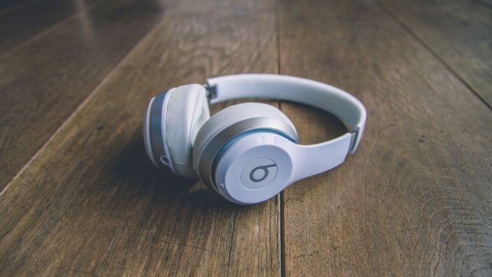 Noise Canceling Headphones gifts for fathers