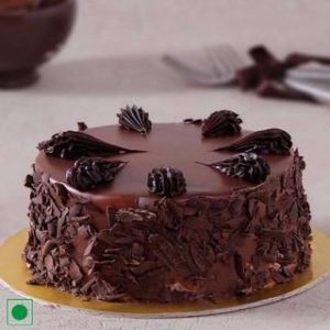 premium-choco-cake-with-chocolate-shavings