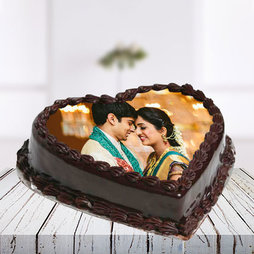 Anniversary Cakes to India
