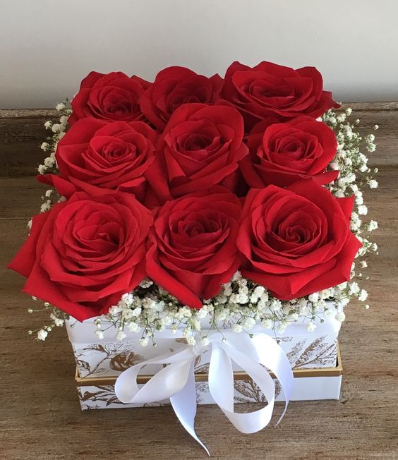 Red Roses- Valentine Day Flowers