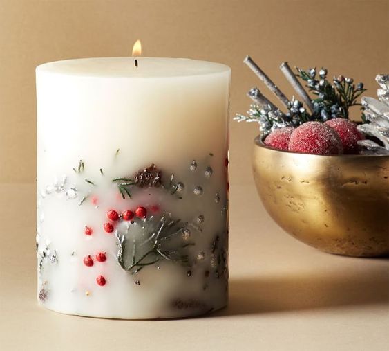 scented candle for christmas