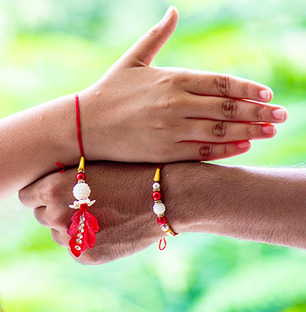 Fancy Stonework Rakhi Loomba Set