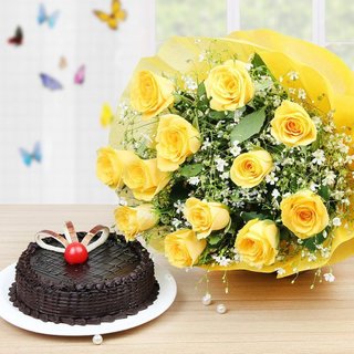 Fresh Yellow Roses and Cake Combo