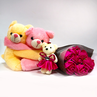 Teddy Family with Roses