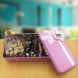 Dry Fruit Potli and Chocolate Miniatures in Box