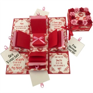 3 Layer Explosion Box- Hot Lips