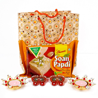 Soan Papdi Hamper