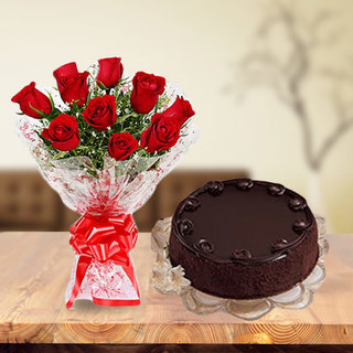Valentine Roses and Choco Cake