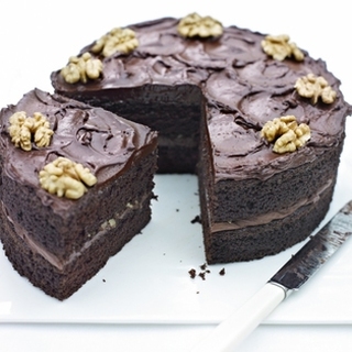 Valentine Choco Walnut Cake