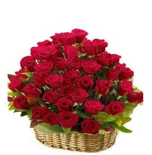 Red Roses Basket - Medium