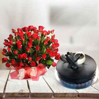 Roses Basket with Cake