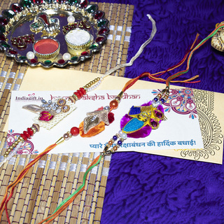 Beautiful Mouli Rakhi Combo