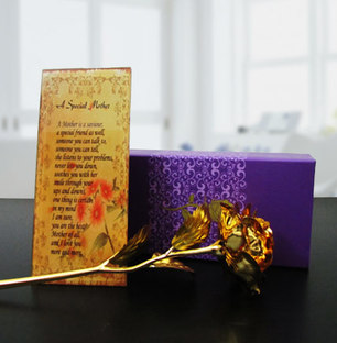 Golden Love for Mom