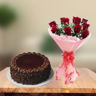 Choco Chip Cake & Red Roses