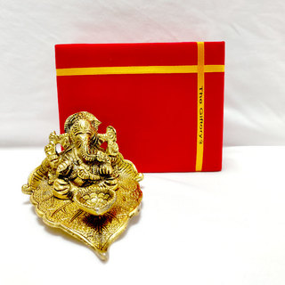 Ganesha Metallic Diya