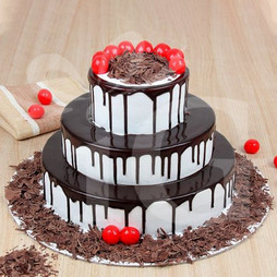 3 Tier Yummy Blackforest Cake