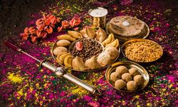 Which is the best place to celebrate Holi festival? Which is the best place to celebrate Holi festival?