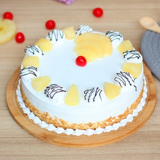 Premium Pineapple Cake From 5 Star
