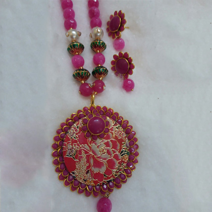 Big Pink Pendant Set