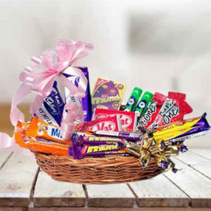 Valentine Wonderful Chocolate Hamper