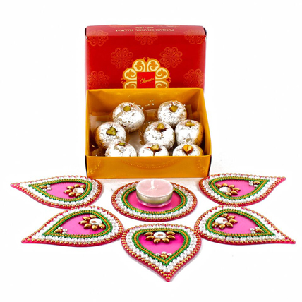 Kaju Sweet Hamper with Rangoli
