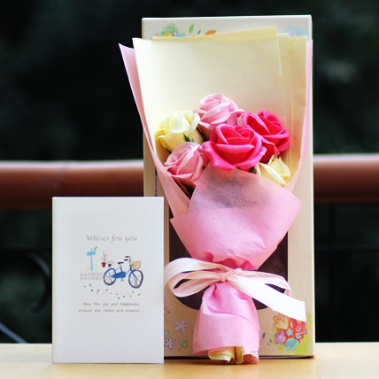 Aromatic Roses Bouquet