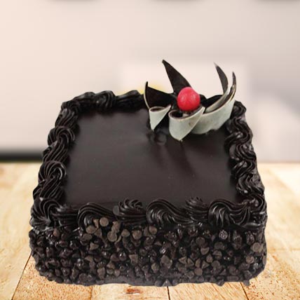 Kukis Bakes   Square Shape Chocolate cake with  Facebook