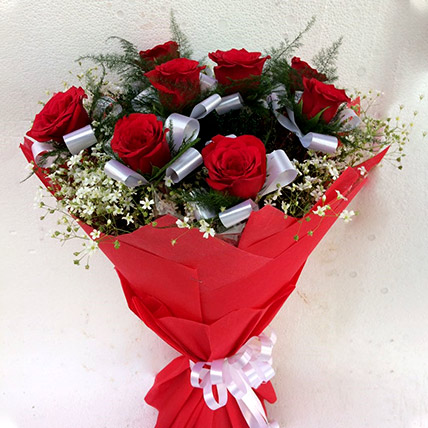 Exquisite Red Roses Bouquet
