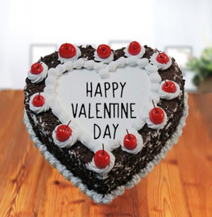 Valentine Black Forest - Heart Shaped
