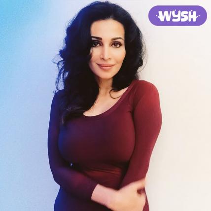 Flora Saini Video Greeting