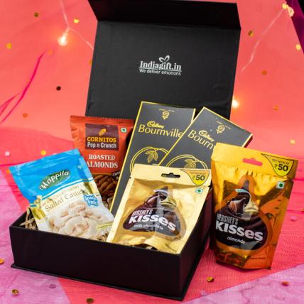 Festive Nut Medley Hamper