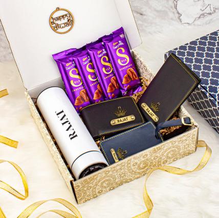 Elite Personalized Travel & Treats Gift Box