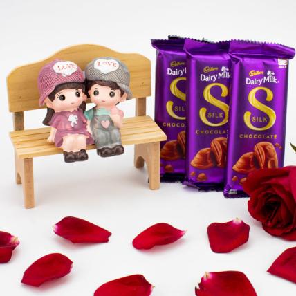 Romantic Idol with Chocolates 