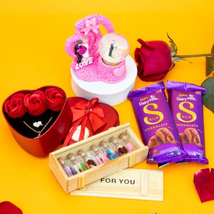 Valentine Chocolate Treat Hamper