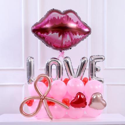 Kiss of Love Balloon Arrangement