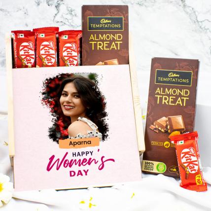 Personalized Wooden Photo Box with Chocolates